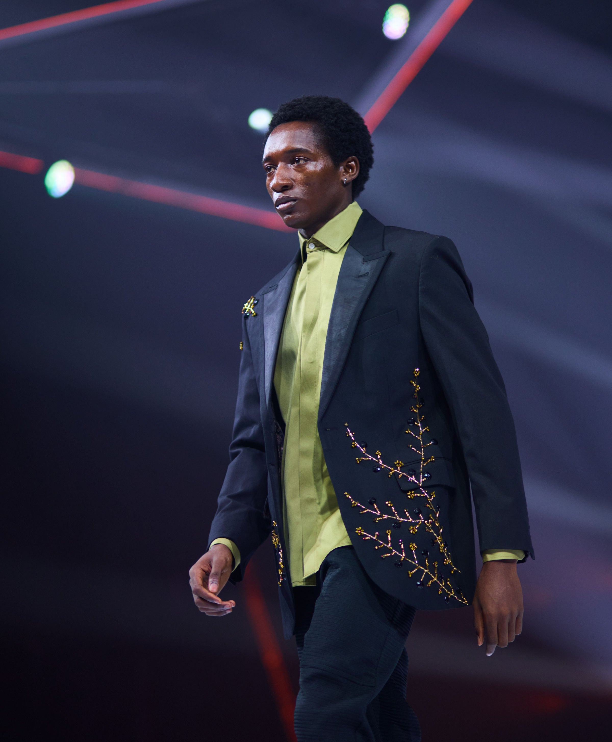 THE ONYX EMBLEM TUXEDO