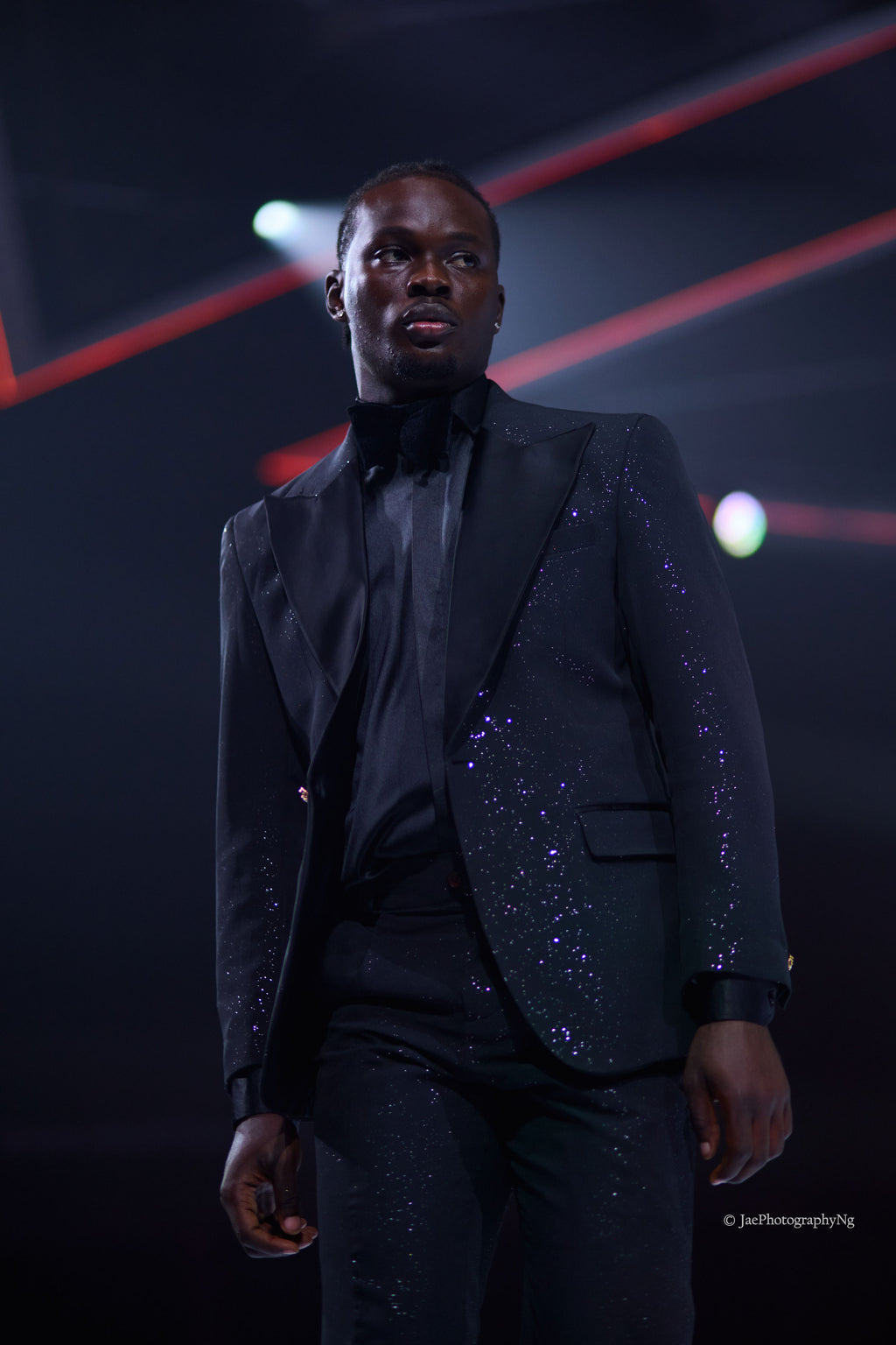 THE ONYX GALAXY TUXEDO