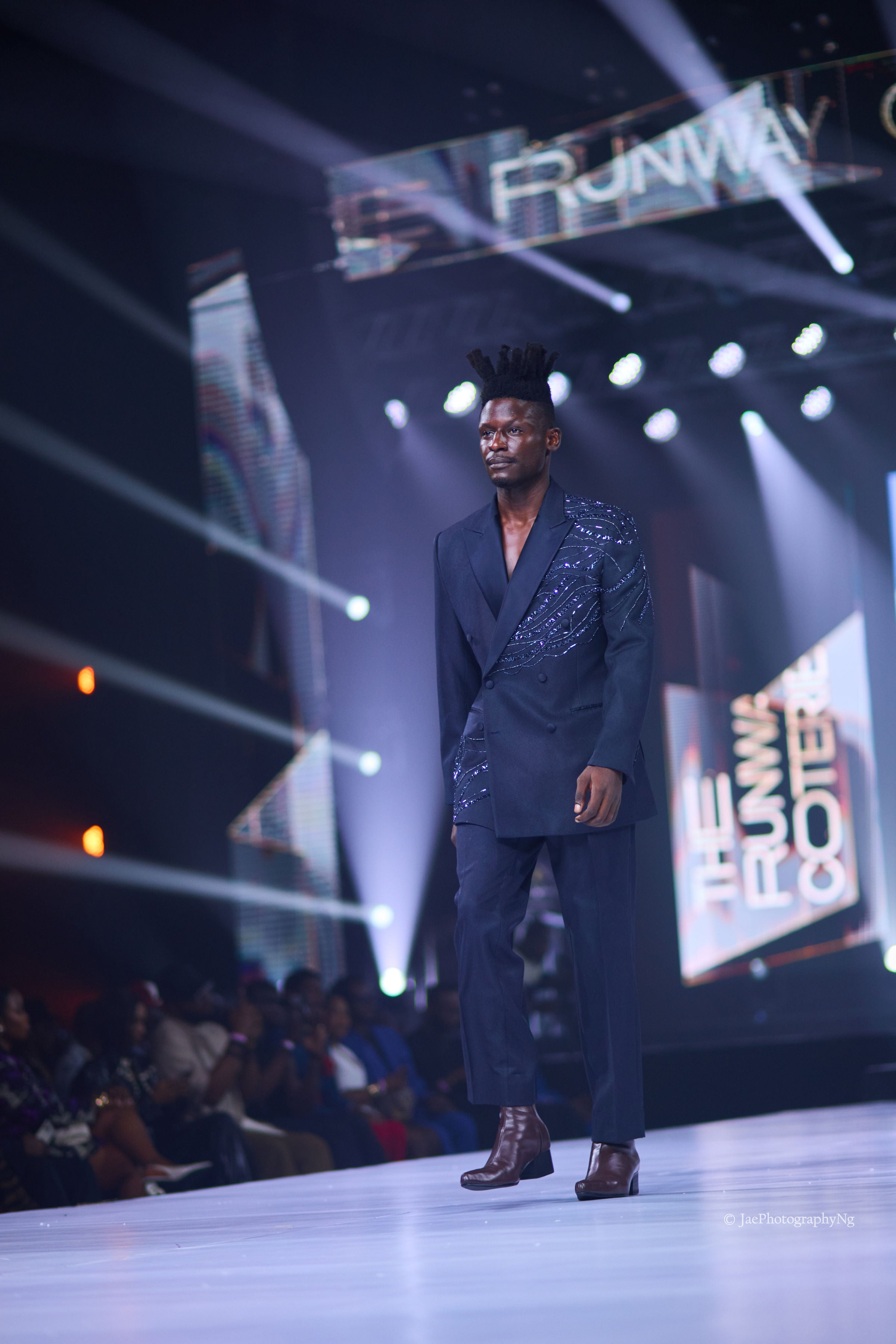 THE MIDNIGHT NEBULA TUXEDO