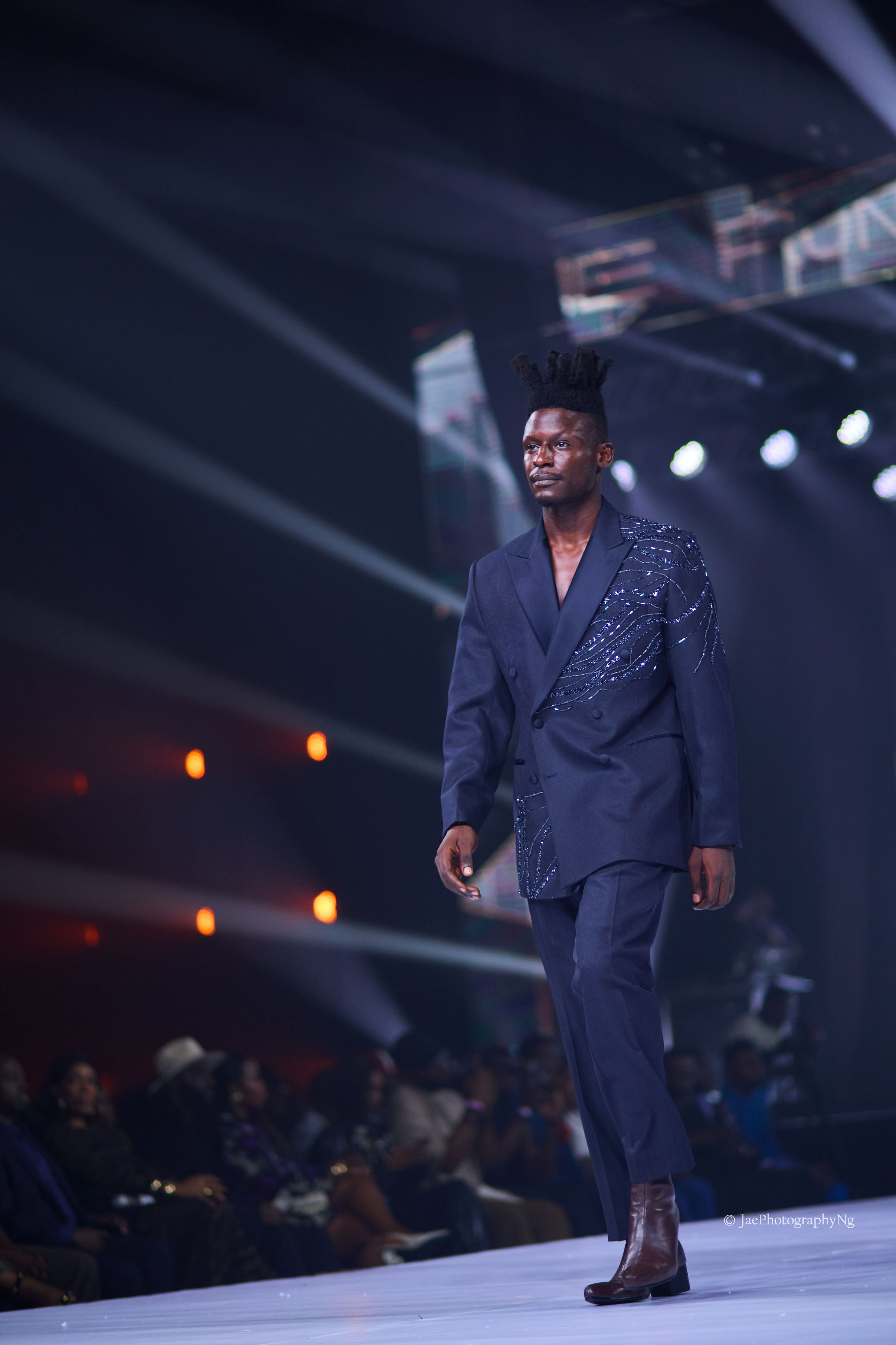 THE MIDNIGHT NEBULA TUXEDO