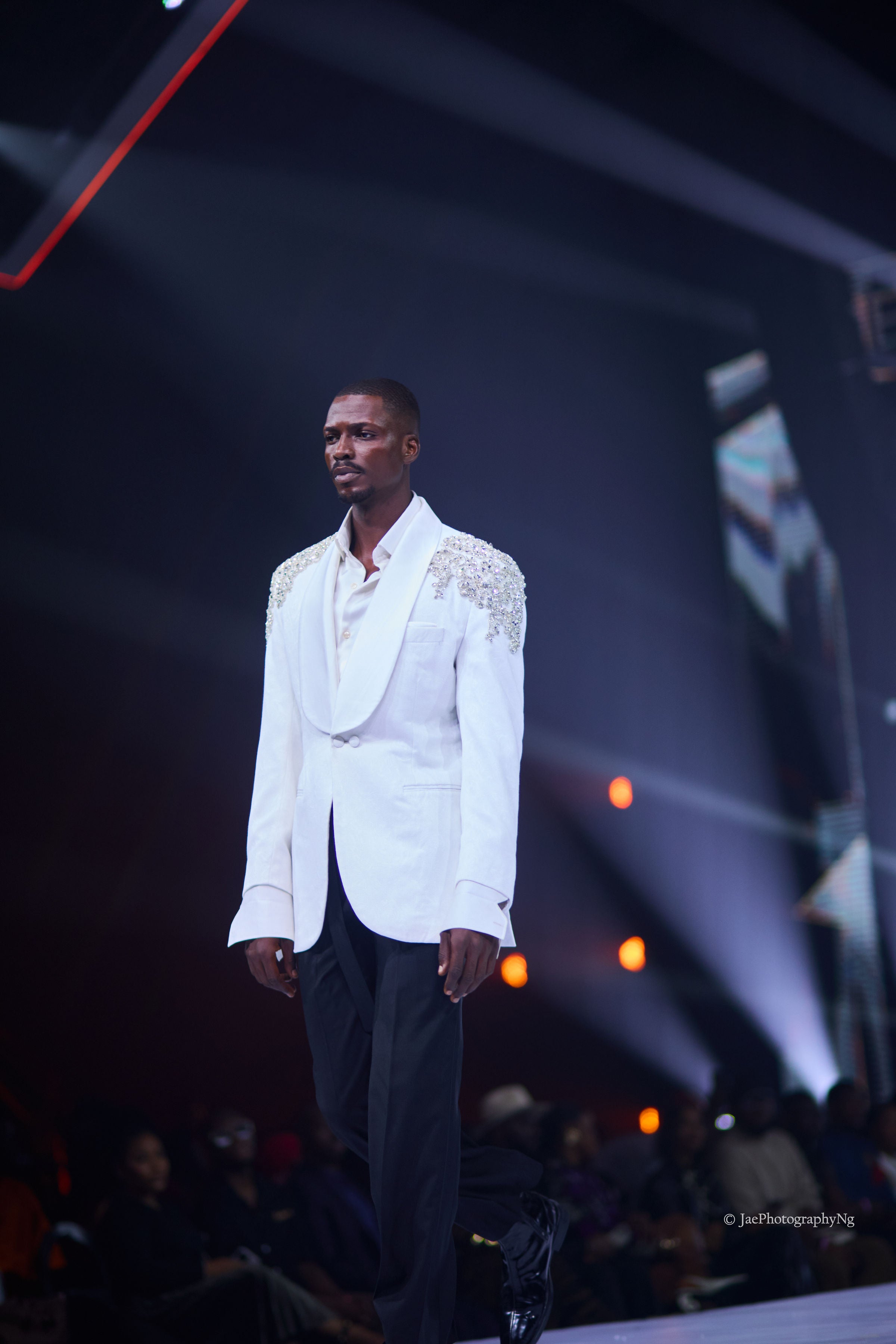 THE IVORY ORCHID TUXEDO